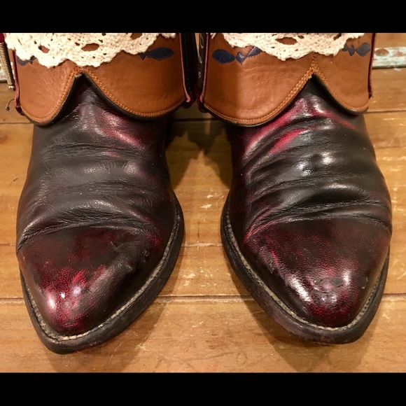 Handcrafted Lucchese Boho Belt Booties size 9 - Picture 3 of 8